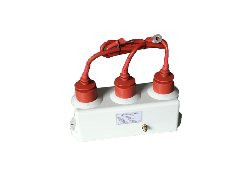 RKGB低残压六柱全相过电压保护器